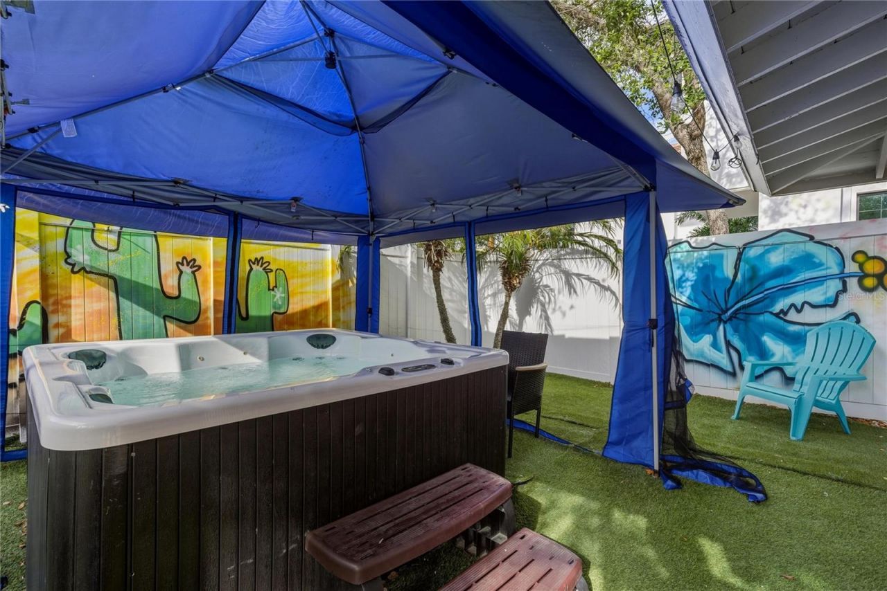 6550 Sabal Drive, Sarasota, FL 34242 Photo