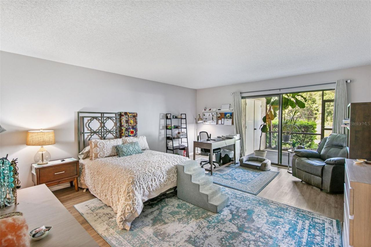 611 Woodlawn Drive, Unit 611, Bradenton, FL 34210 Photo