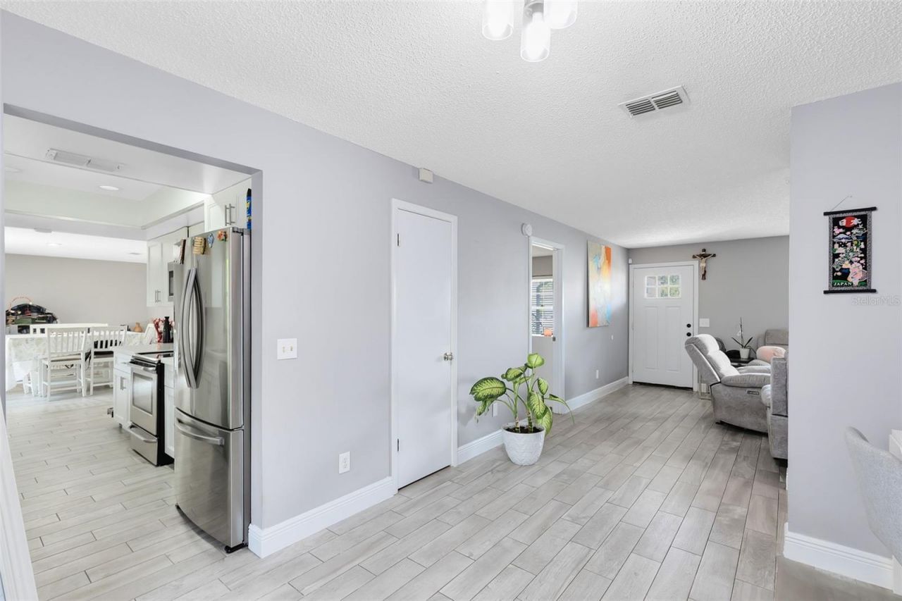 7741 Pine Hollow Court, Orlando, FL 32822 Photo