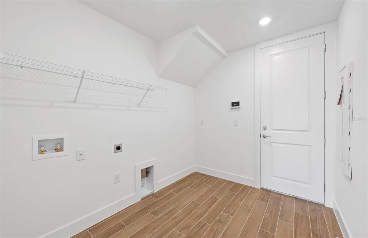 37864 Gunnison Drive, Zephyrhills, FL 33540 Photo