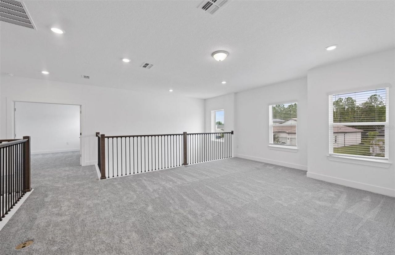 37864 Gunnison Drive, Zephyrhills, FL 33540 Photo