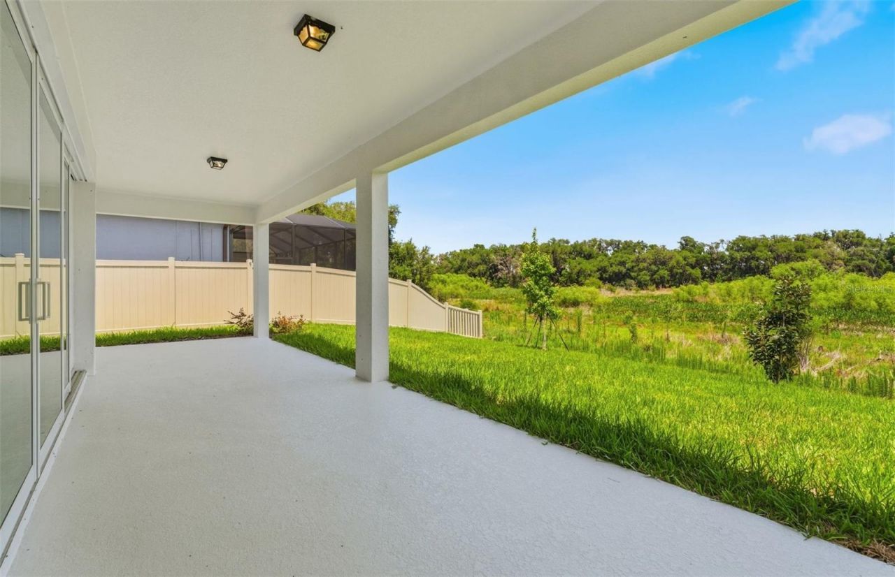 37864 Gunnison Drive, Zephyrhills, FL 33540 Photo