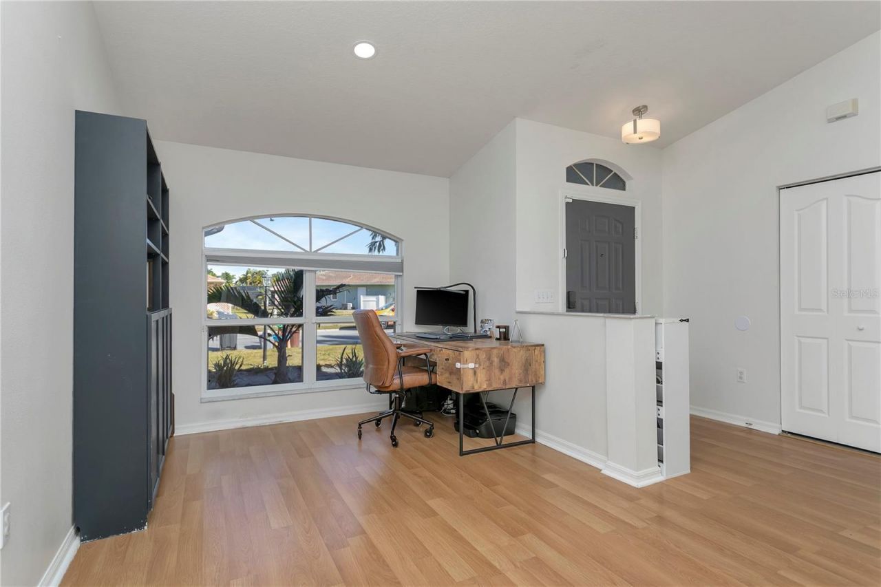 6647 68th Street E, Bradenton, FL 34203 Photo