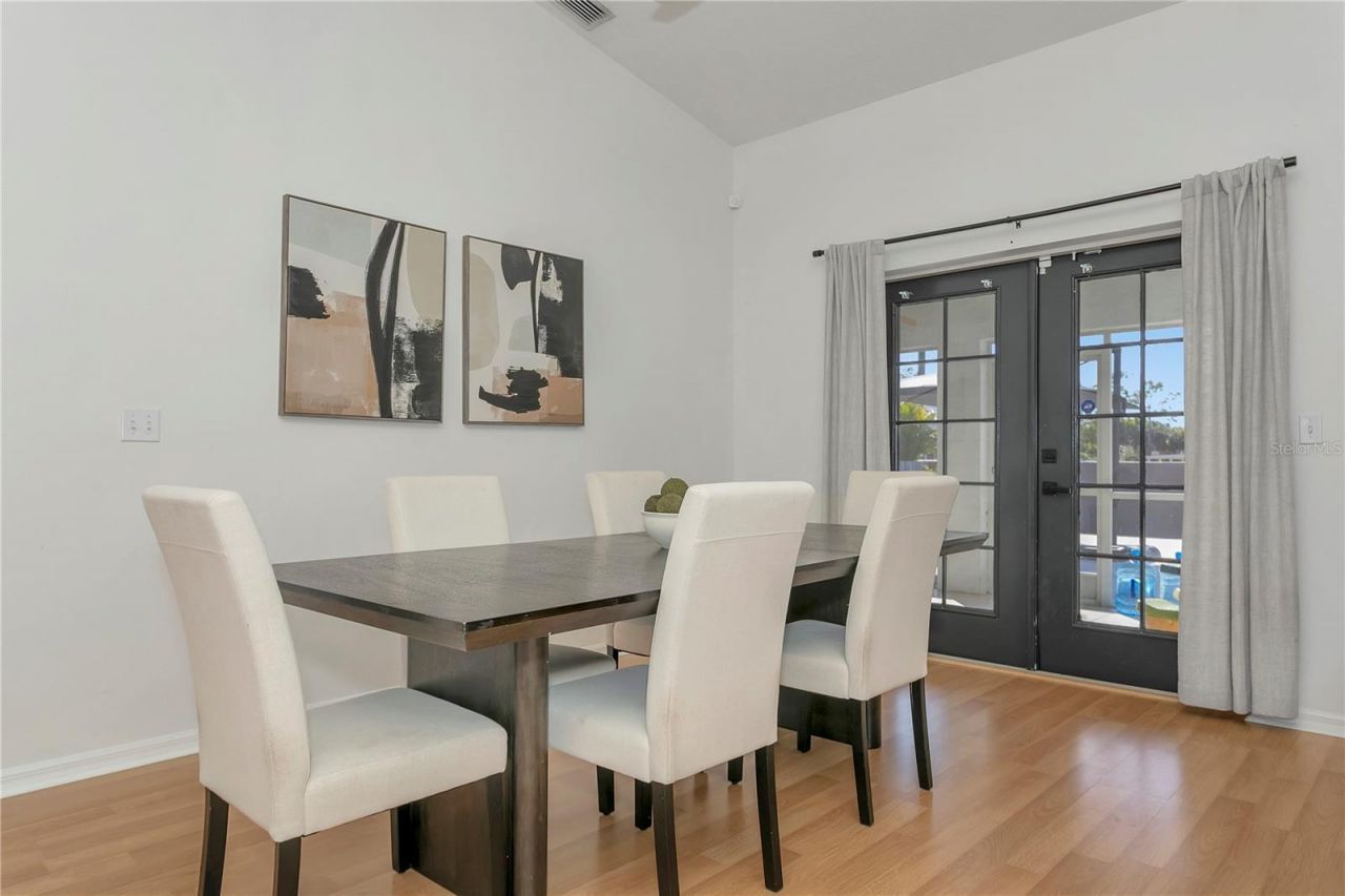 6647 68th Street E, Bradenton, FL 34203 Photo