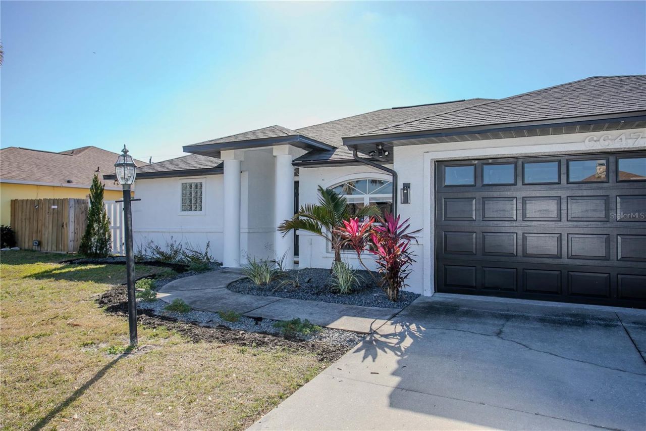 6647 68th Street E, Bradenton, FL 34203 Photo
