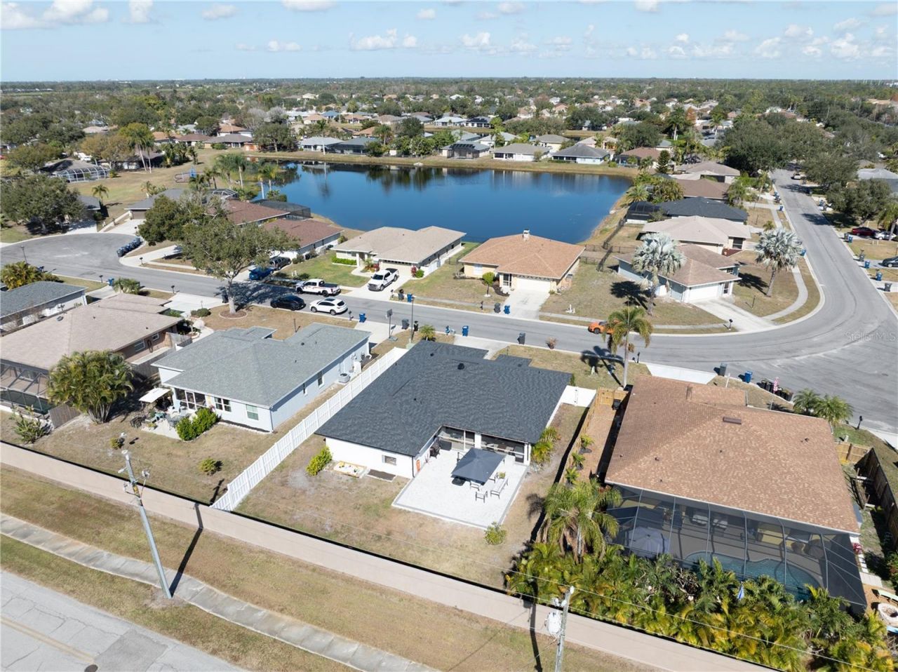 6647 68th Street E, Bradenton, FL 34203 Photo