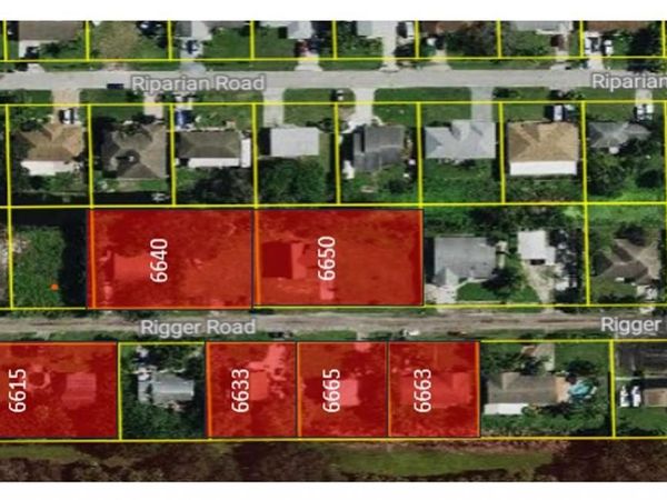 6650 Riggers Rd, Atlantis, FL 33462