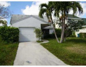 57 Peachtree Place, Boynton Beach, FL 33436 Photo