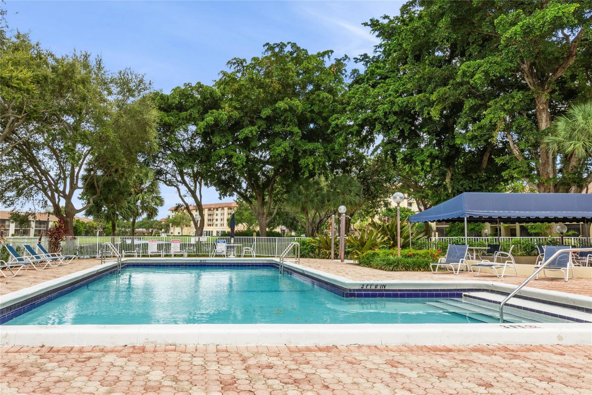 2067 SW 15th Street, Unit 232, Deerfield Beach, FL 33442 Photo