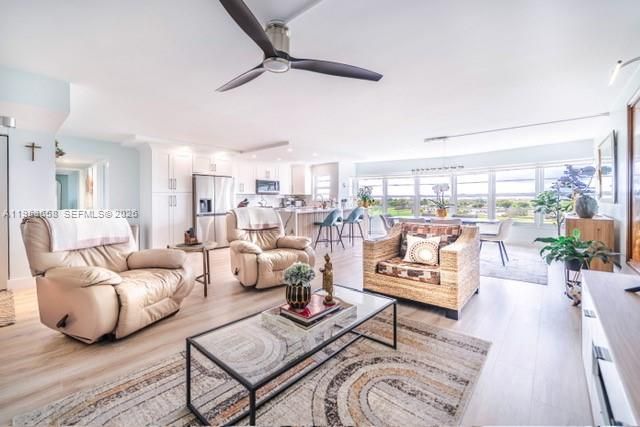 2500 NE 48th Ln, Unit 607, Fort Lauderdale, FL 33308 Photo