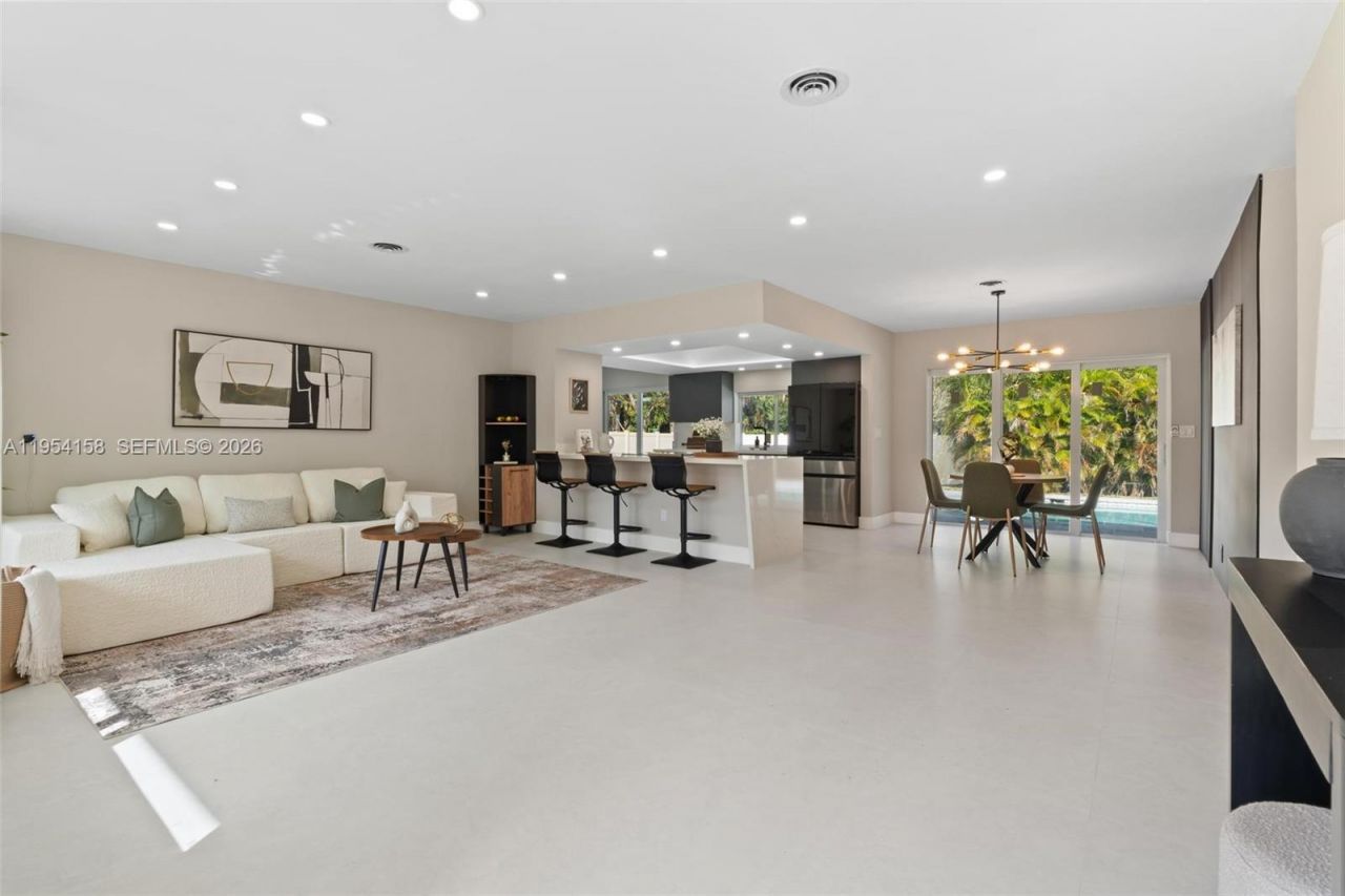 5341 SW 1st St, Plantation, FL 33317 Main Photo