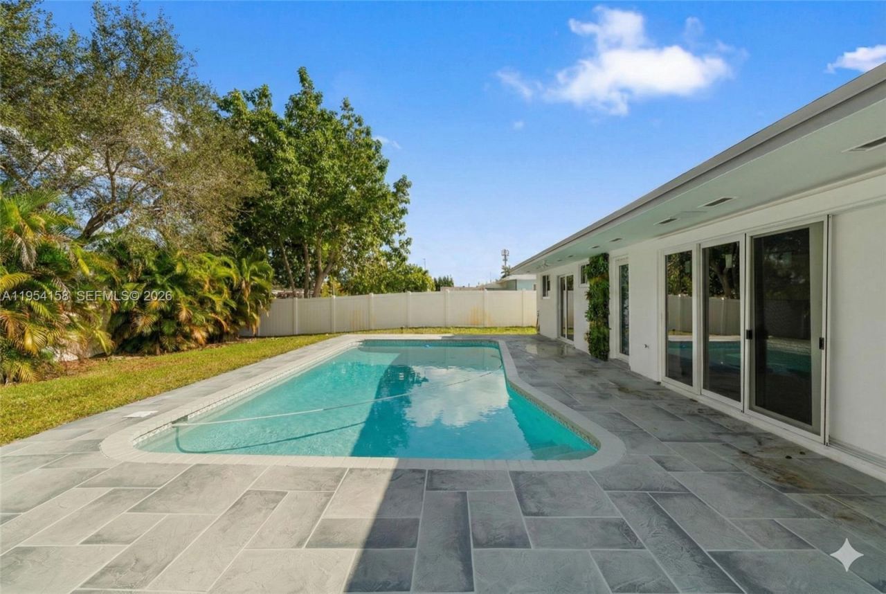 5341 SW 1st St, Plantation, FL 33317 Photo