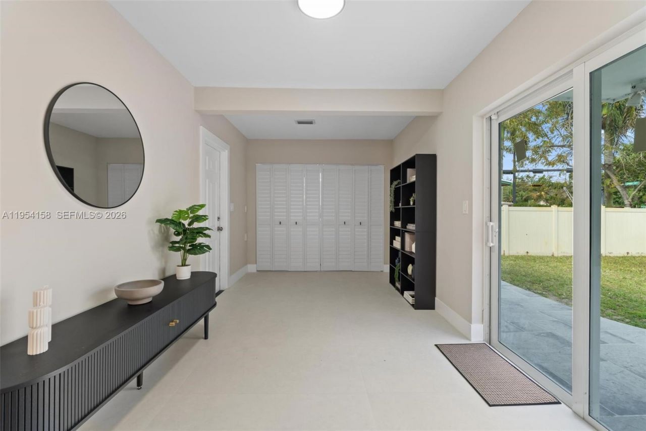 5341 SW 1st St, Plantation, FL 33317 Photo