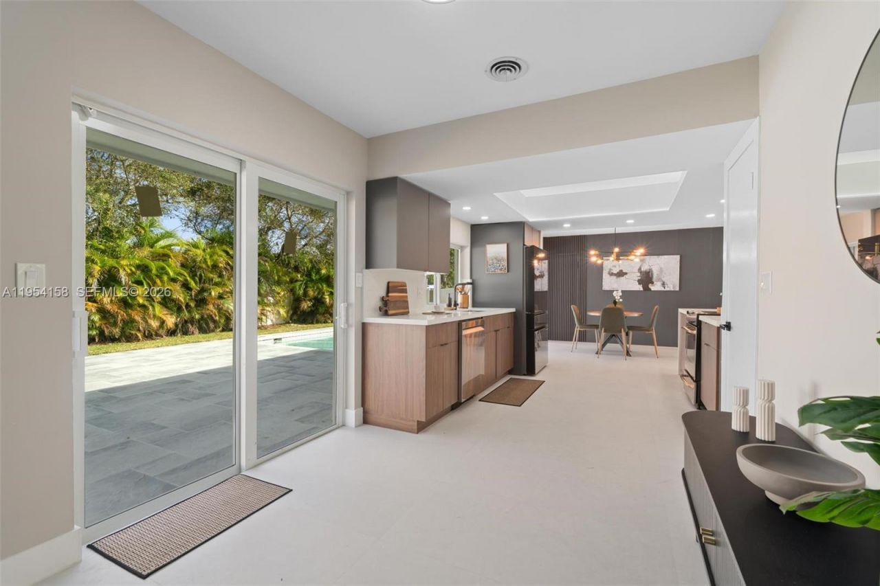 5341 SW 1st St, Plantation, FL 33317 Photo