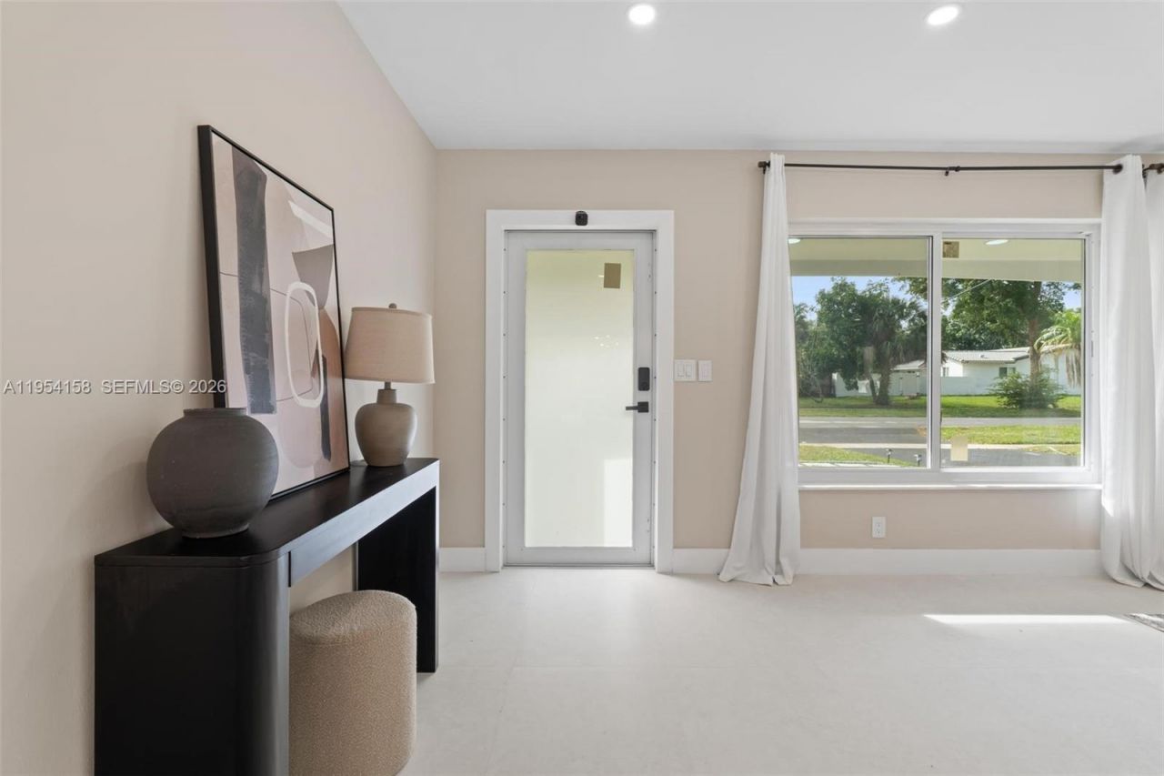 5341 SW 1st St, Plantation, FL 33317 Photo