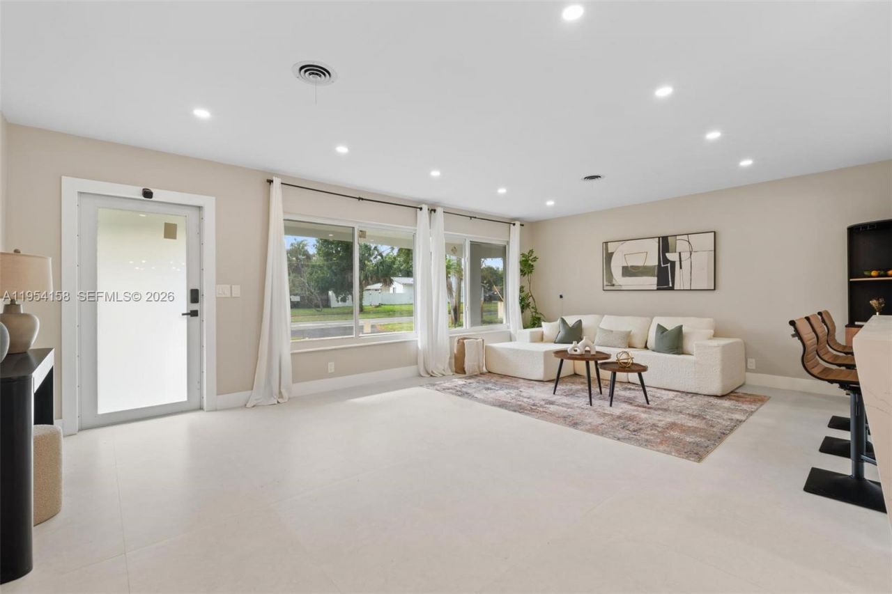 5341 SW 1st St, Plantation, FL 33317 Photo