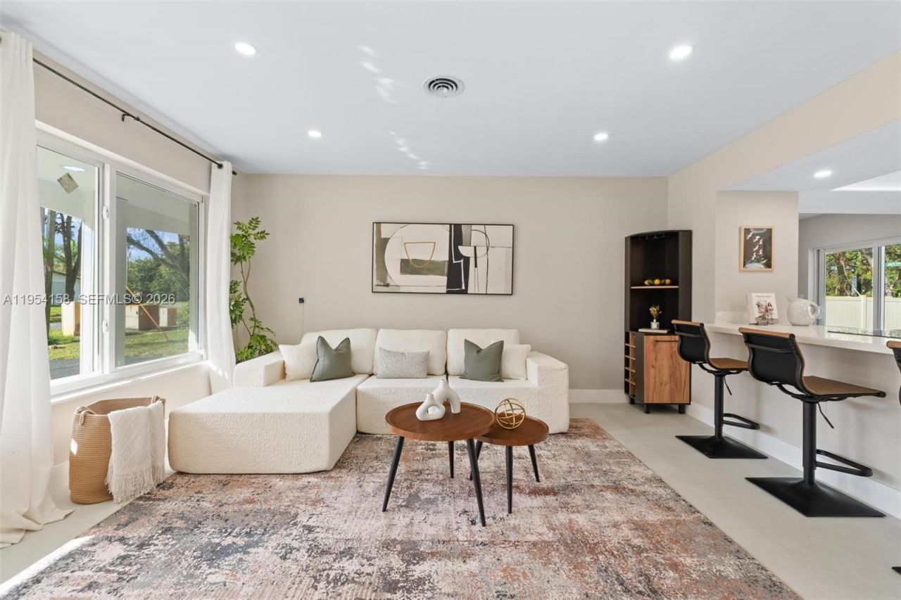 5341 SW 1st St, Plantation, FL 33317 Photo