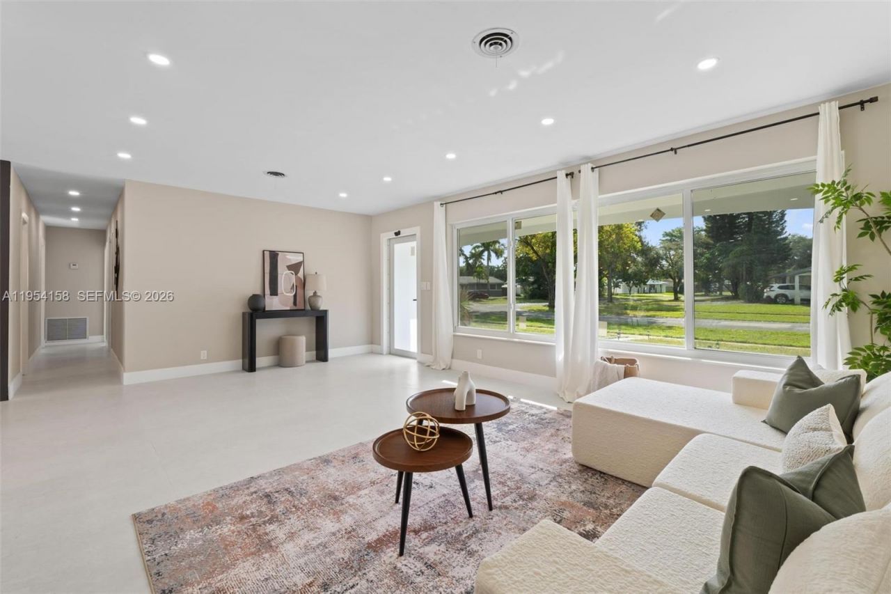 5341 SW 1st St, Plantation, FL 33317 Photo