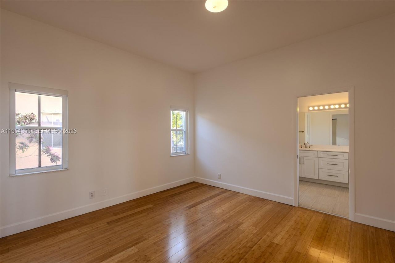 825 Tanglewood Cir, Weston, FL 33327 Photo