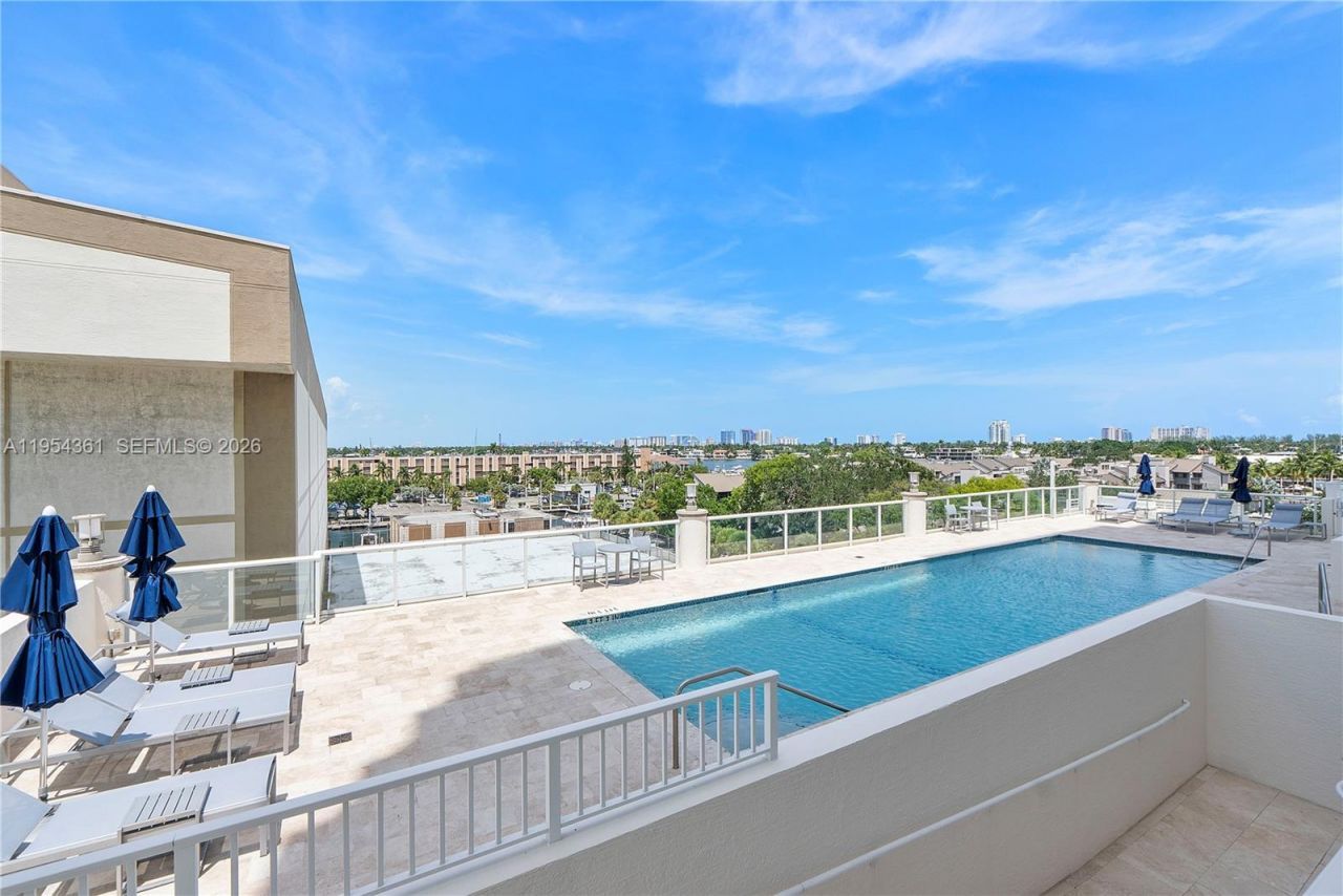 1819 SE 17th St , Unit 604, Fort Lauderdale, FL 33316 Photo