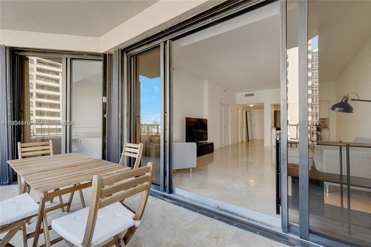 201 Crandon Blvd, Unit 432, Key Biscayne, FL 33149 Photo