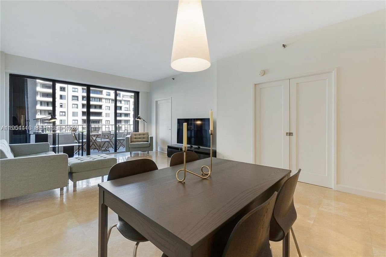 201 Crandon Blvd, Unit 432, Key Biscayne, FL 33149 Photo