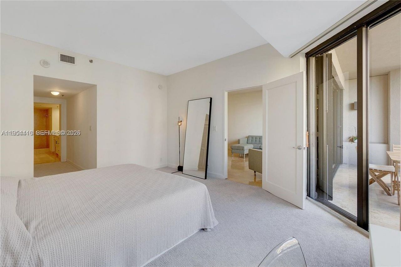 201 Crandon Blvd, Unit 432, Key Biscayne, FL 33149 Photo