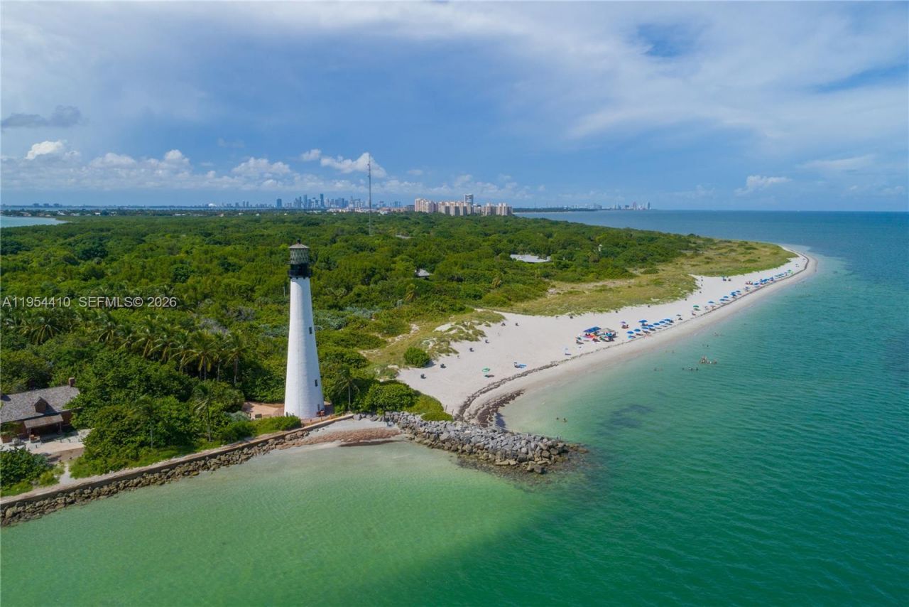 201 Crandon Blvd, Unit 432, Key Biscayne, FL 33149 Photo