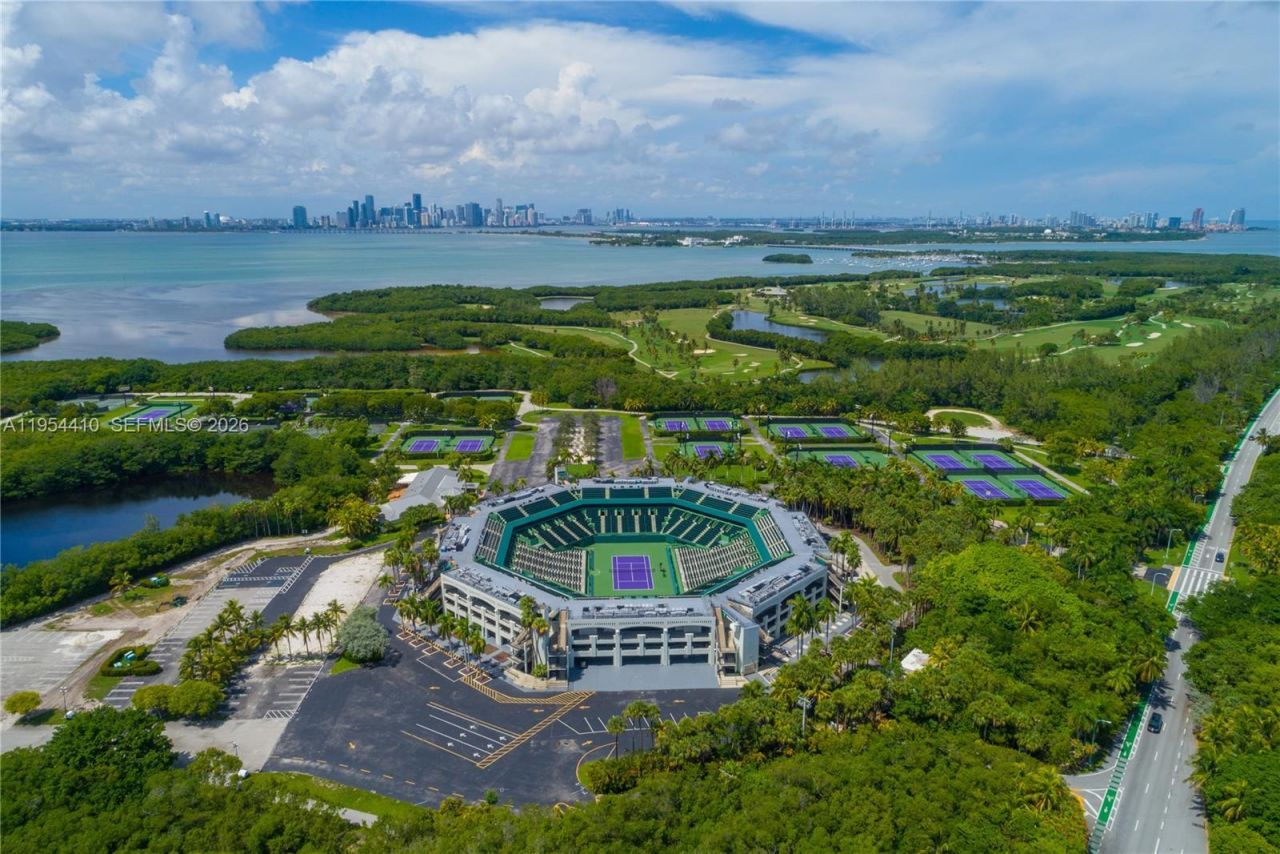 201 Crandon Blvd, Unit 432, Key Biscayne, FL 33149 Photo