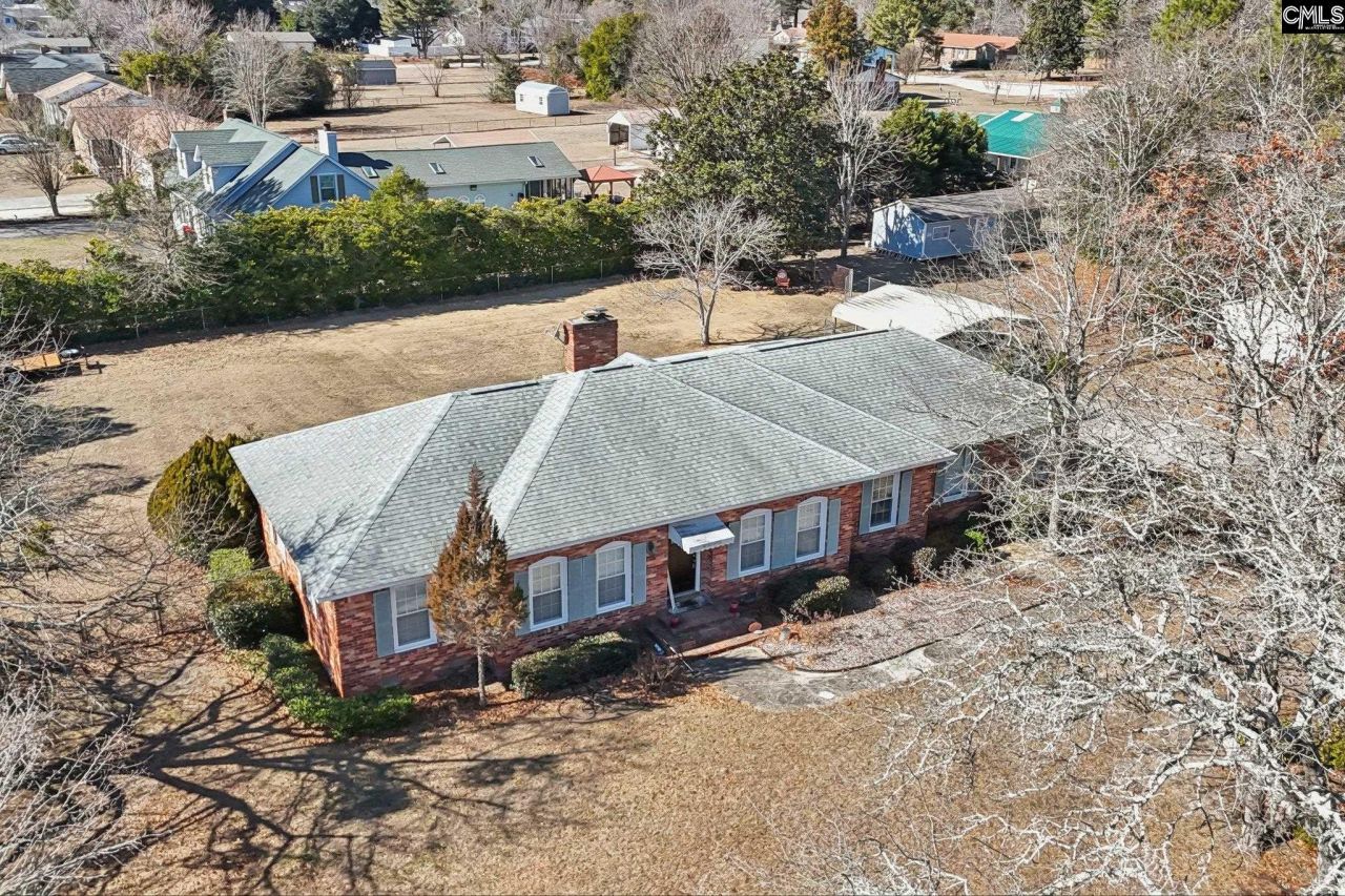 101 Olde Pine Trail Photo 2