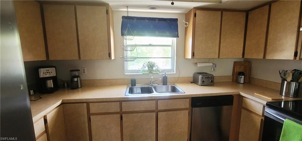 4213 SE 19th Ave , Unit 208, Cape Coral, FL 33904 Photo