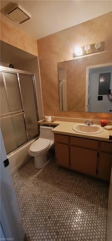 4213 SE 19th Ave , Unit 208, Cape Coral, FL 33904 Photo