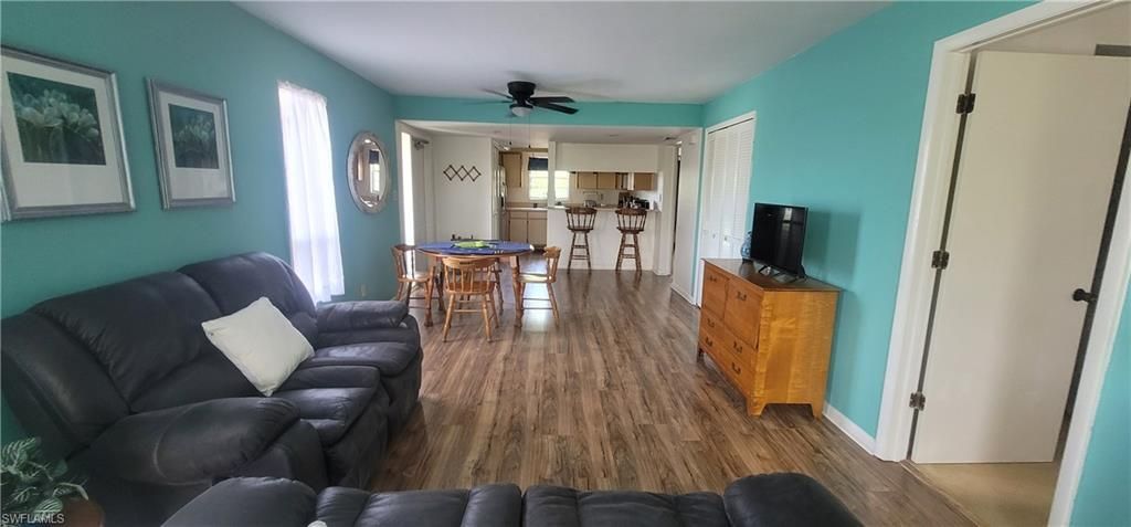 4213 SE 19th Ave , Unit 208, Cape Coral, FL 33904 Photo