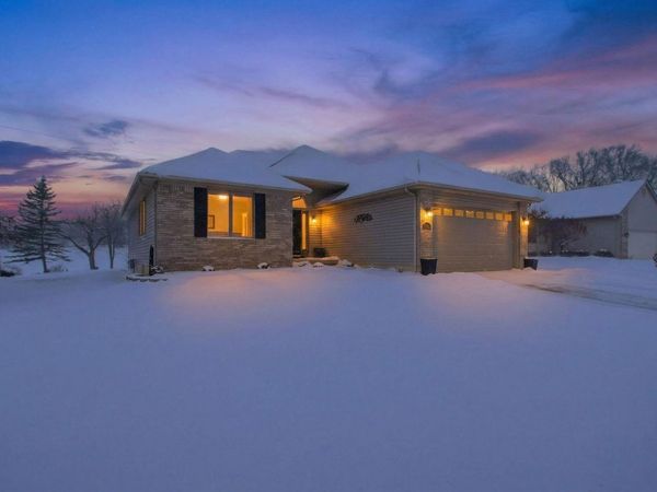 767 Berkshire Drive, Saline, MI 48176