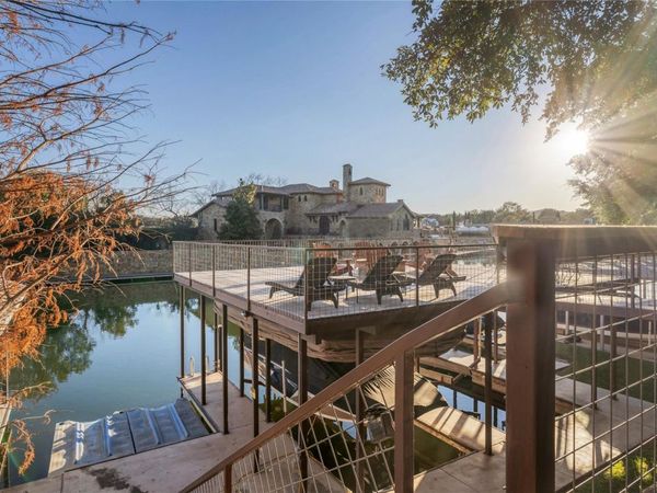450 Pecan Creek DR, Horseshoe Bay, TX 78657
