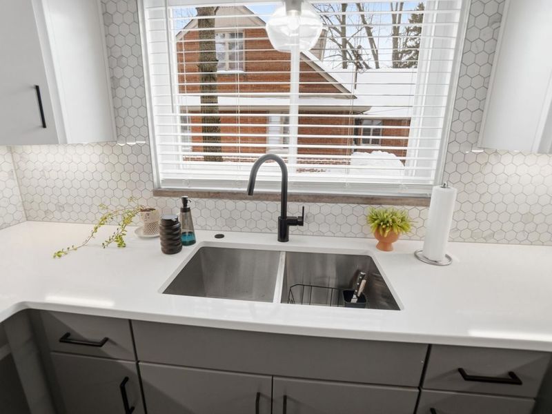 327 Ardmore Road, Springfield, OH 45504 Photo 16