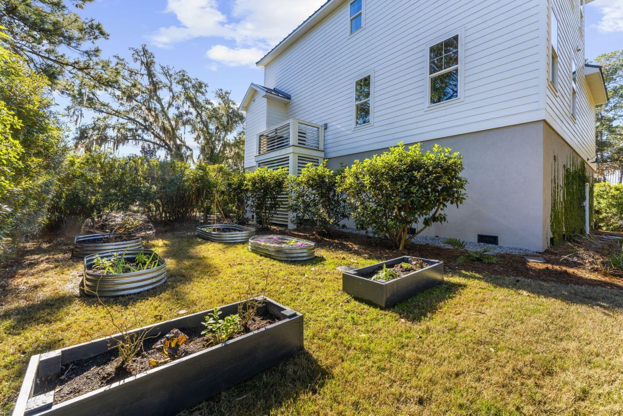 2866 Maritime Forest Drive Photo 34