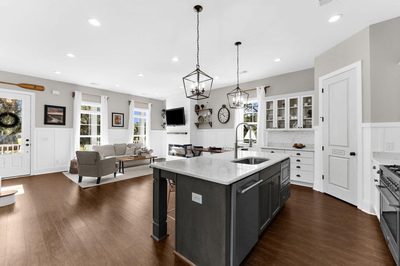 2866 Maritime Forest Drive Photo 9