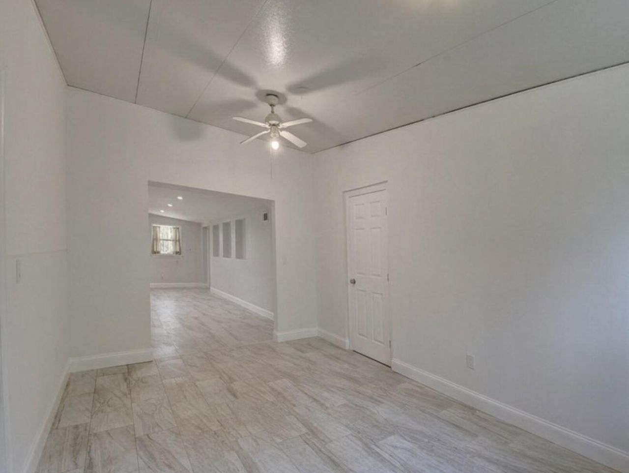 612 Hibiscus Drive, Royal Palm Beach, FL 33411 Photo