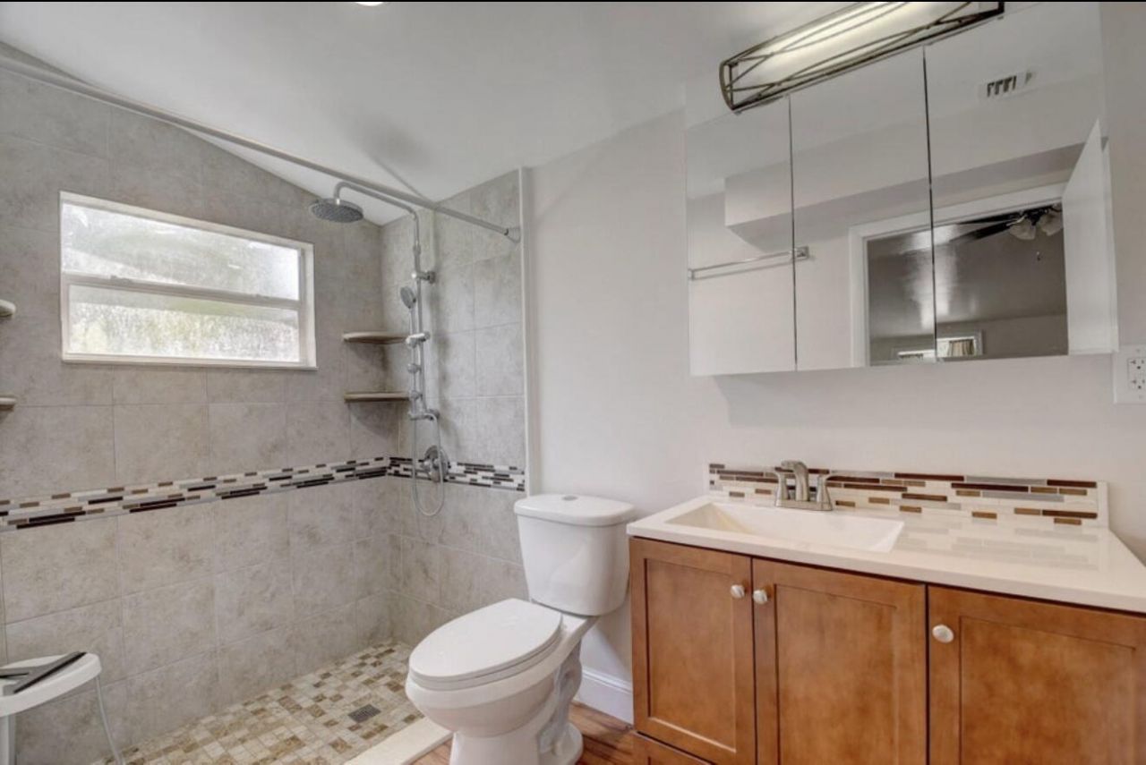 612 Hibiscus Drive, Royal Palm Beach, FL 33411 Photo