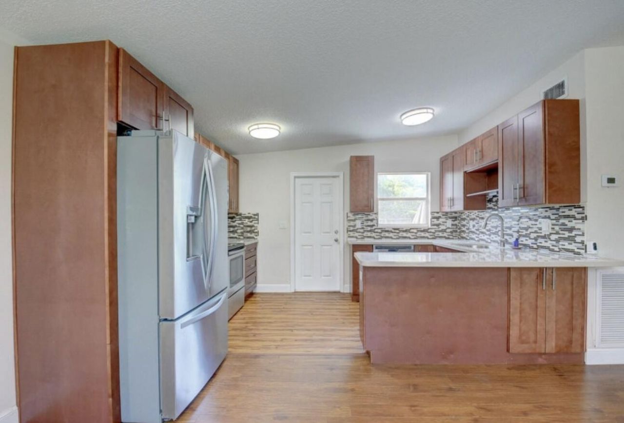 612 Hibiscus Drive, Royal Palm Beach, FL 33411 Photo