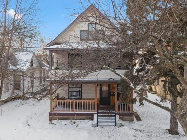 1218 5th Street NE, Minneapolis, MN 55413