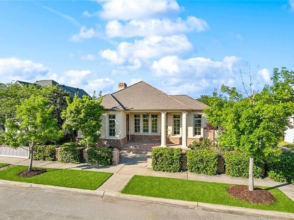 736 COTTAGE Lane, Covington, LA 70433