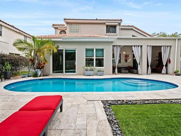 11070 Minneapolis Dr, Cooper City, FL 33026