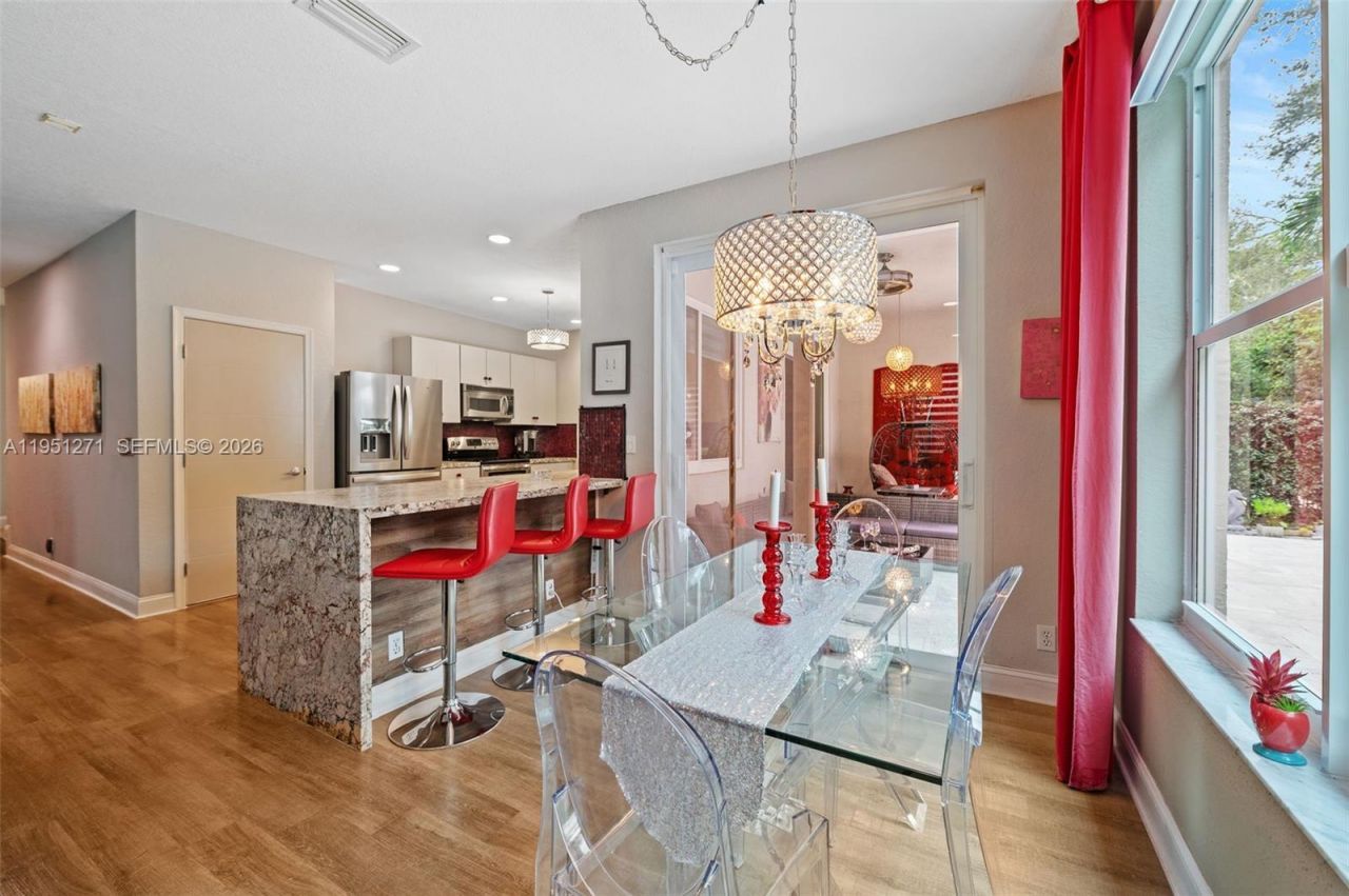 11070 Minneapolis Dr, Cooper City, FL 33026 Photo