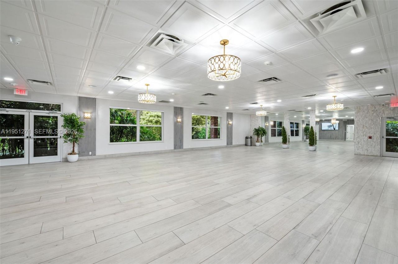 11070 Minneapolis Dr, Cooper City, FL 33026 Photo