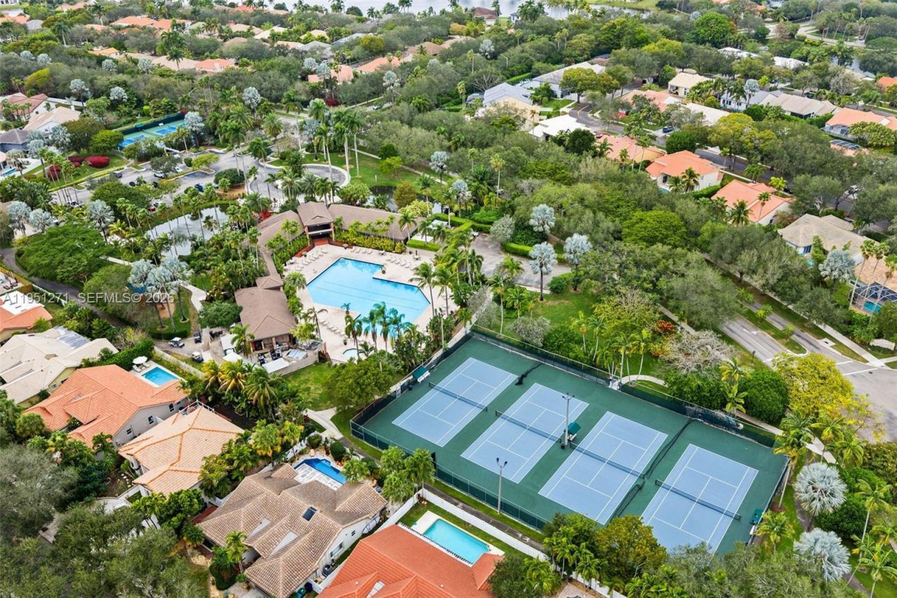 11070 Minneapolis Dr, Cooper City, FL 33026 Photo