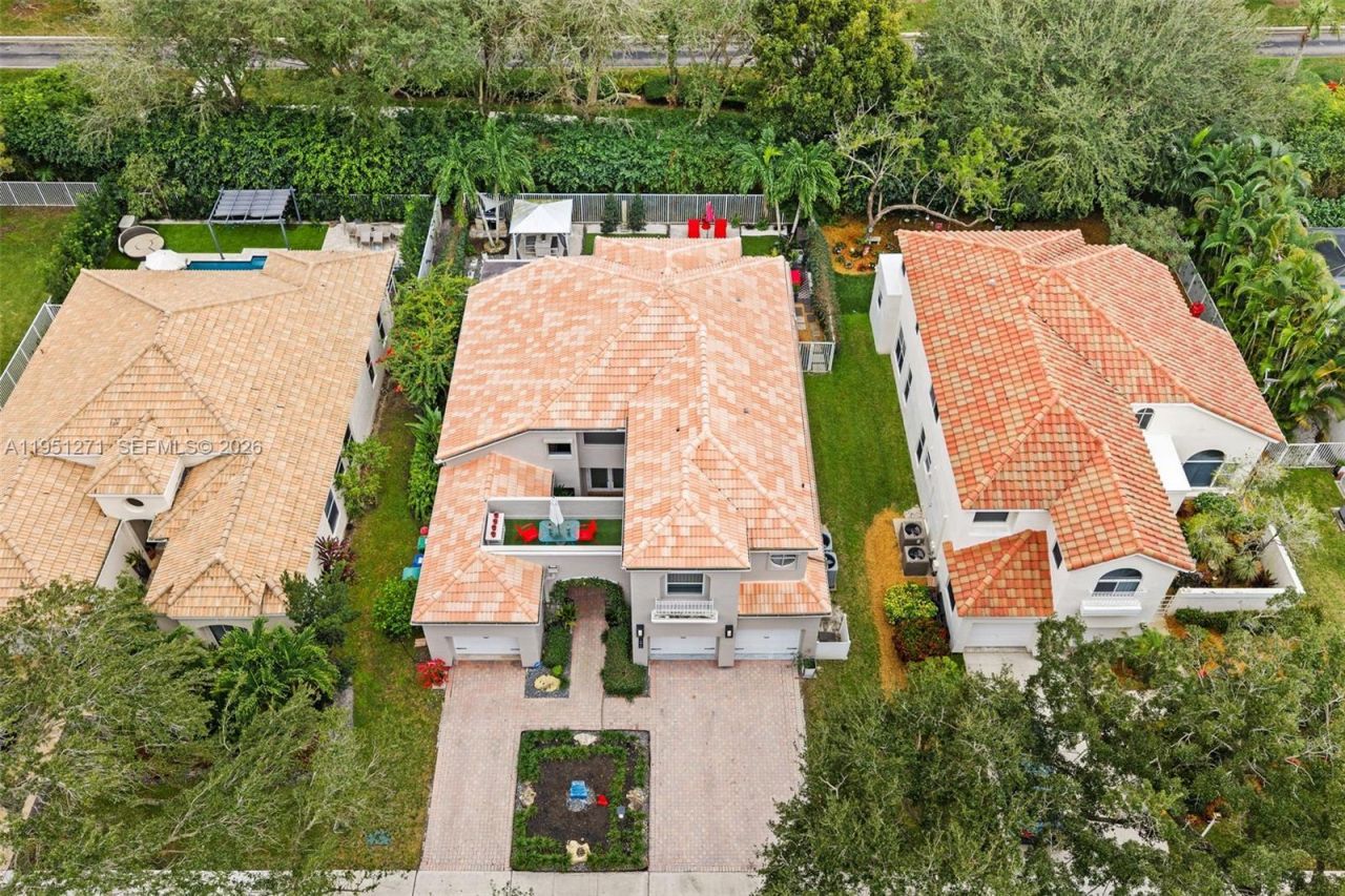 11070 Minneapolis Dr, Cooper City, FL 33026 Photo