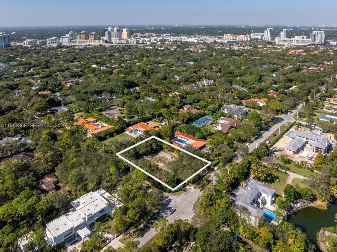 9790 SW 67th Ave, Pinecrest, FL 33156 Photo