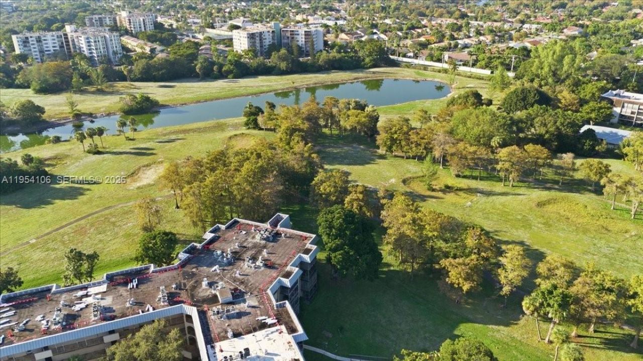 6101 N Falls Cir Dr, Unit 309, Lauderhill, FL 33319 Photo